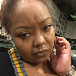 Meet your Posher, Nichole